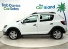 2015-dacia-sandero-stepway-09-ambiance-small-4