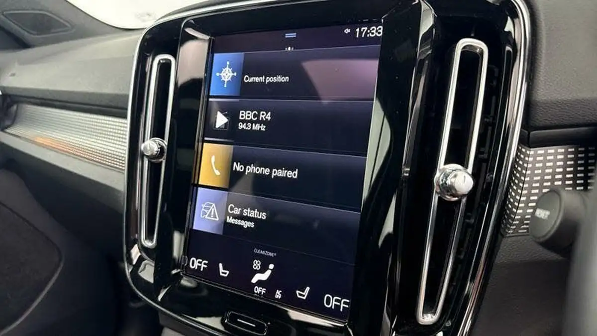 2022-volvo-xc40-15-t5-r-design-pro-big-17