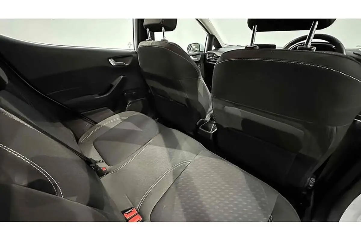 2019-ford-fiesta-10t-zetec-5d-big-19