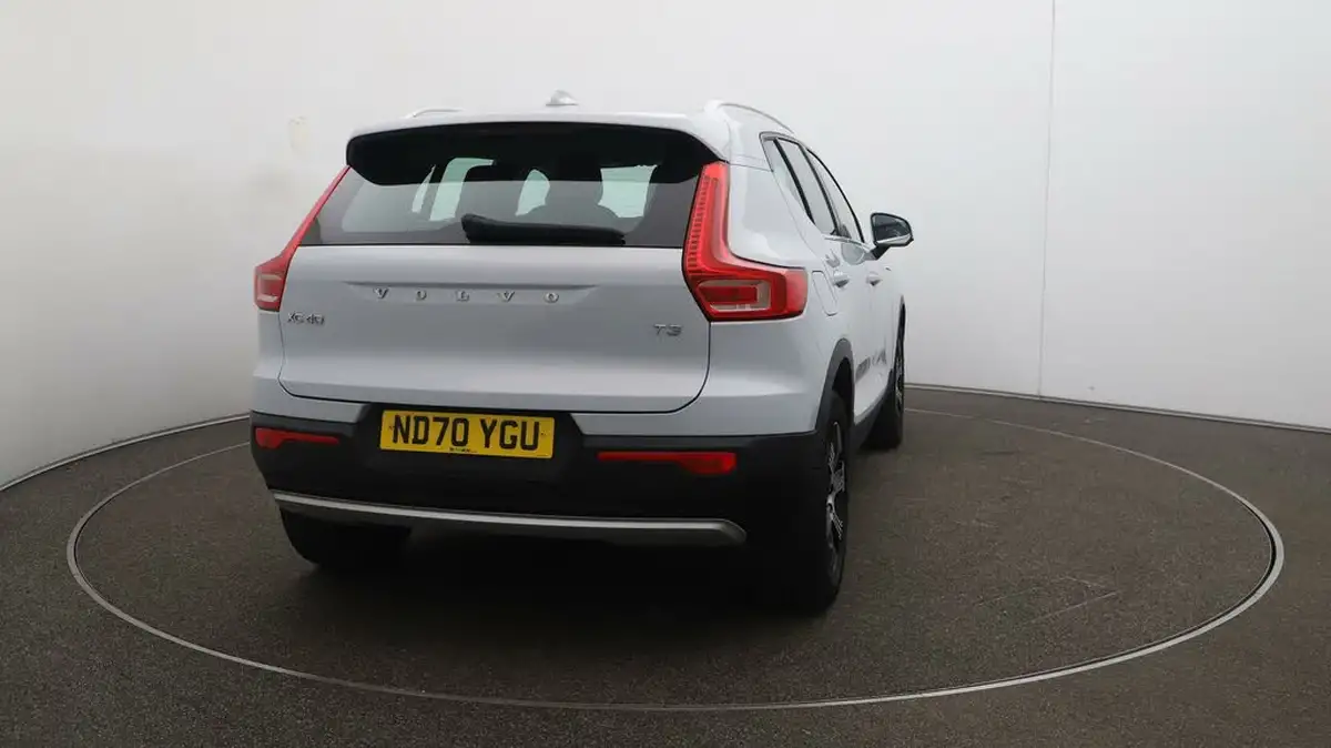 2021-volvo-xc40-15-t3-inscription-163bhp-big-47