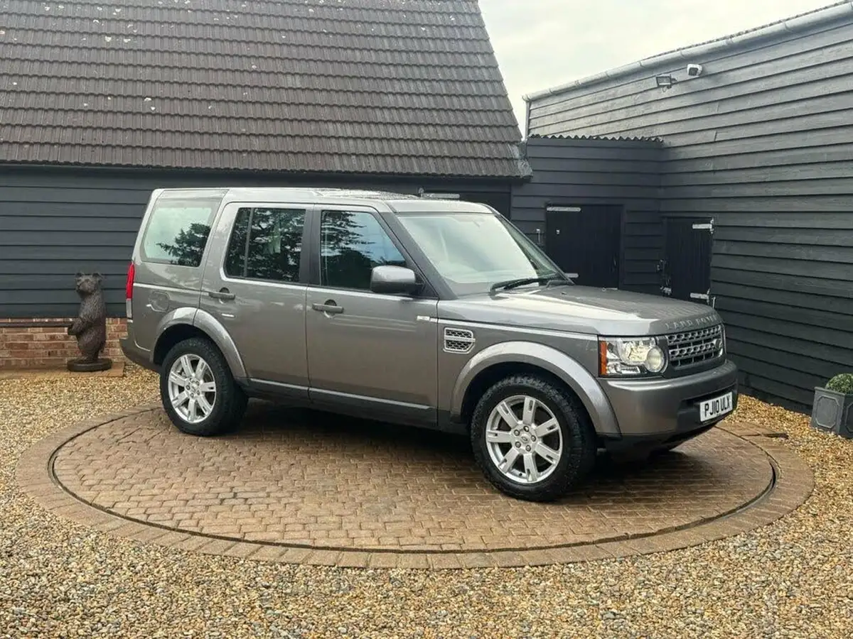 2010-land-rover-discovery-4-30-sd-v6-gs-big-21