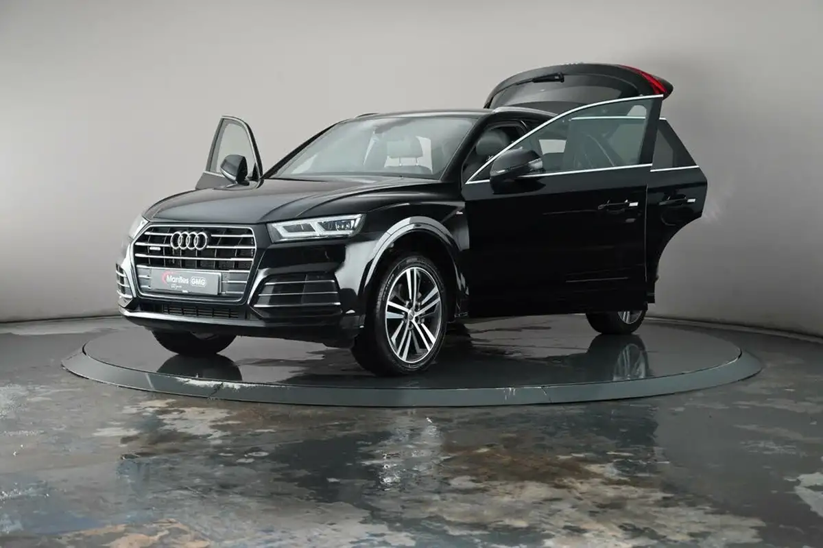 2020-audi-q5-20-55-tfsi-e-s-line-competition-big-33