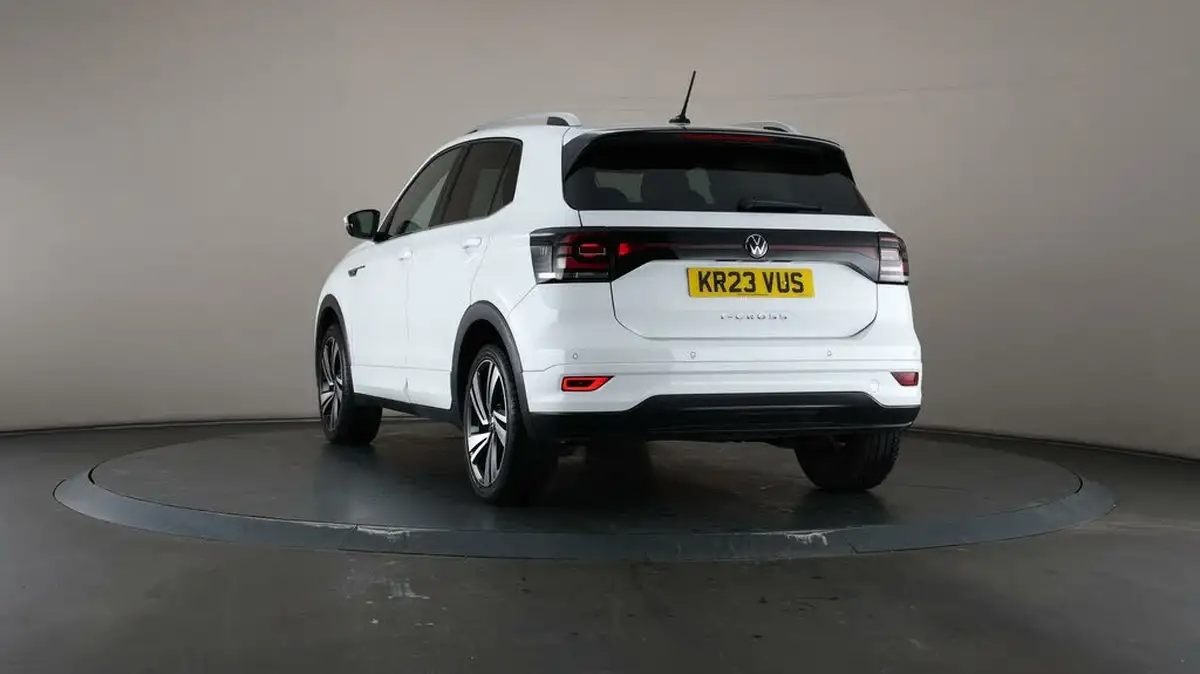 2023-volkswagen-t-cross-10-tsi-r-line-big-50