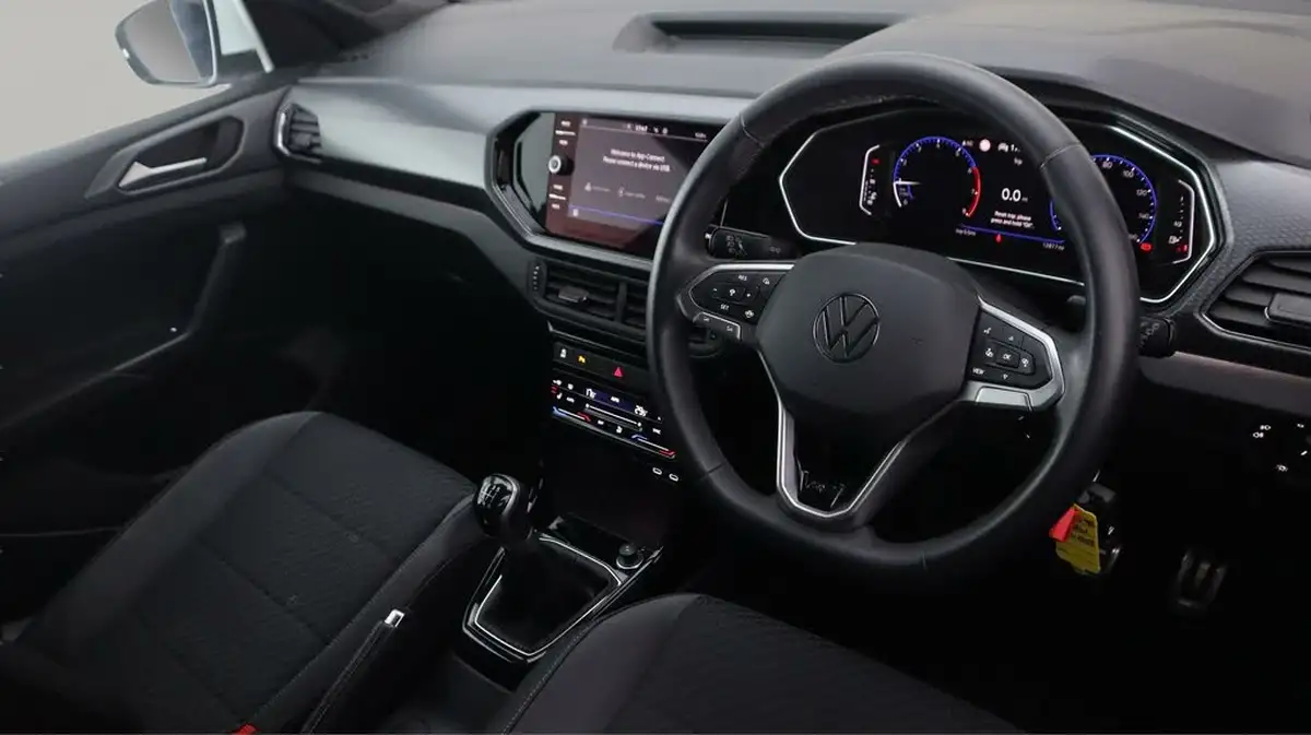 2023-volkswagen-t-cross-10-tsi-r-line-big-9