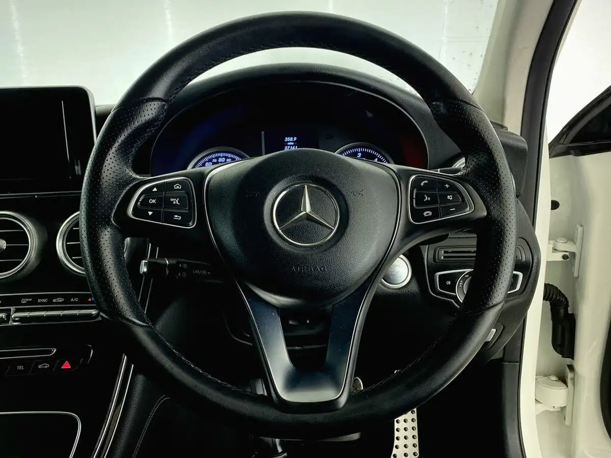 2017-mercedes-benz-glc-class-30-d-glc350d-sport-ss-station-wagon-5d-big-15