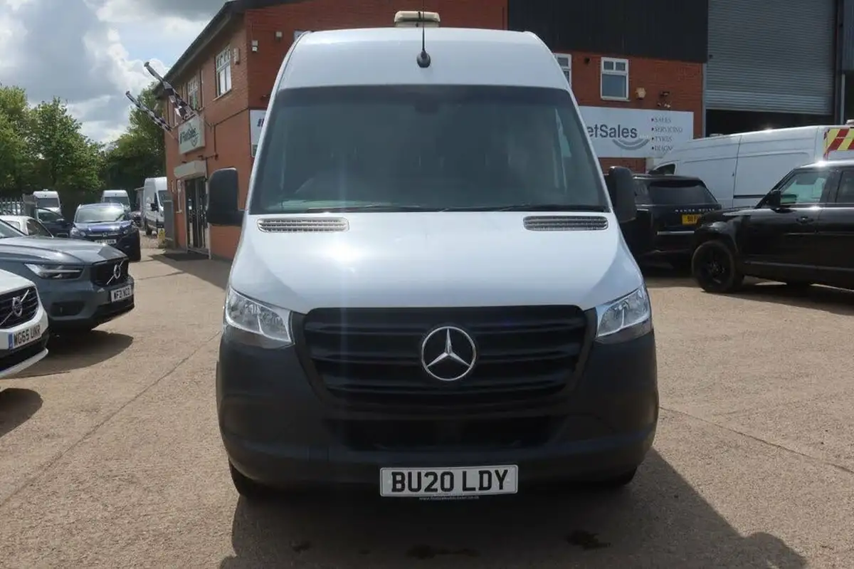 2019-mercedes-benz-sprinter-21cdi-316-l2h1-163pseu6b-panel-van-rwd-eco-gear-360-big-4