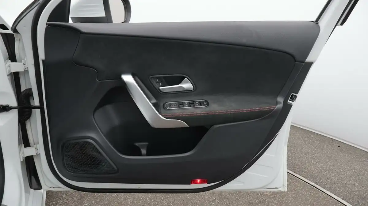 2019-mercedes-benz-a-class-13-a200-amg-line-hatchback-5d-7g-dct-big-14
