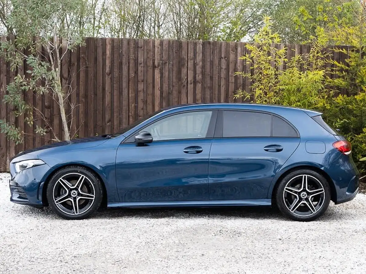 2022-mercedes-benz-a-class-13-a180-amg-line-executive-hatchback-5d-7g-dct-big-3