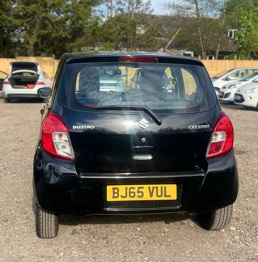 2015-suzuki-celerio-10-sz2-big-8