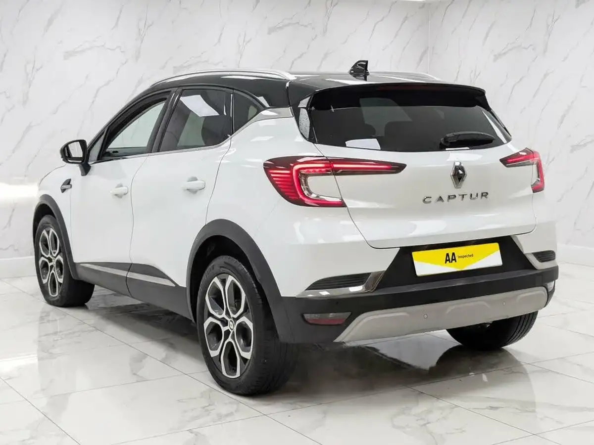 2022-renault-captur-10-tce-techno-big-6