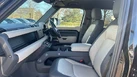 2022-land-rover-110-defender-20-p400e-x-dynamic-se-small-2