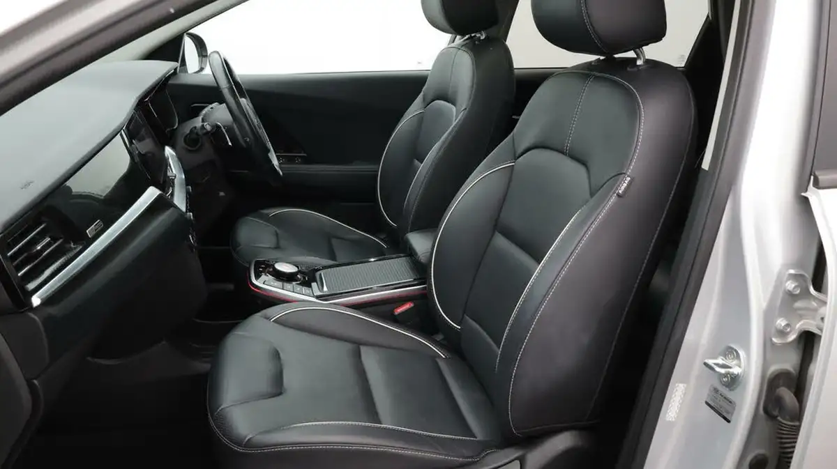 2021-kia-e-niro-ev-4-big-14
