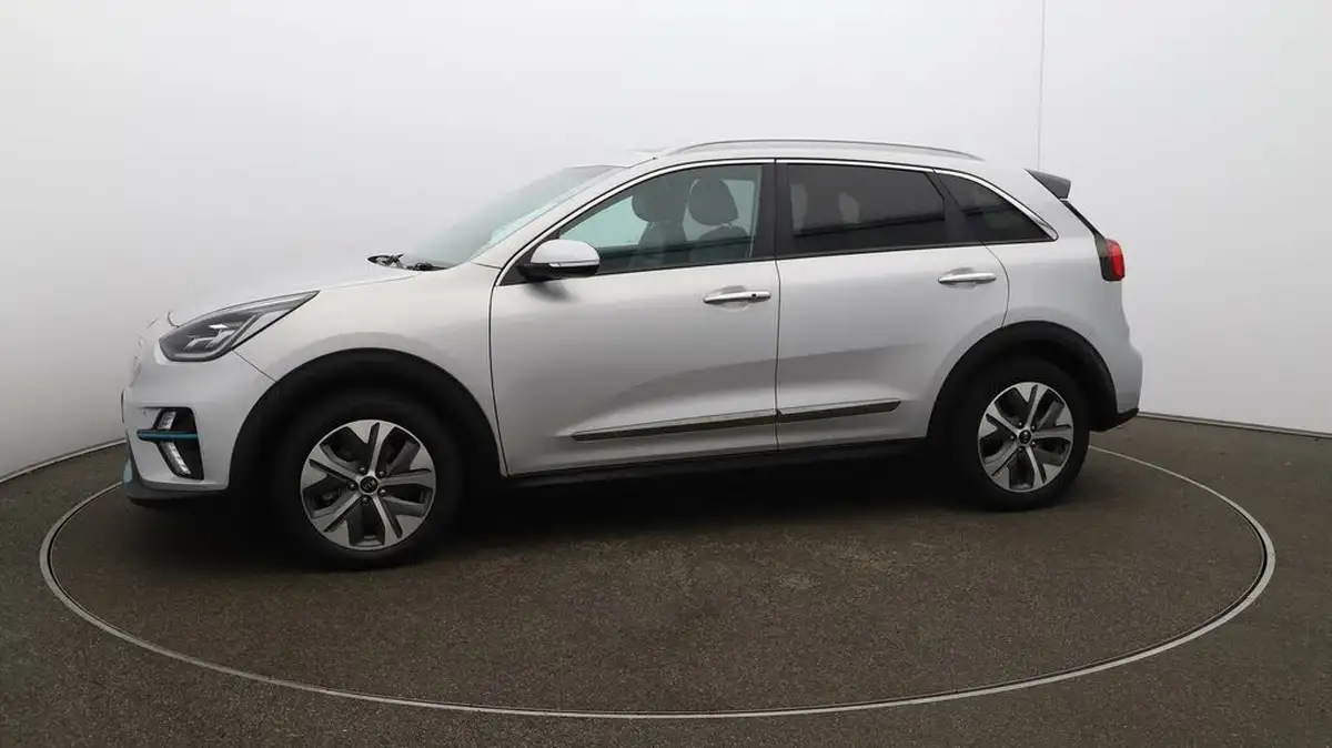 2021-kia-e-niro-ev-4-big-59