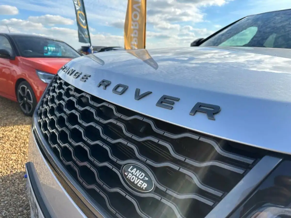 2018-land-rover-range-rover-velar-30-d300-r-dynamic-hse-ss-big-20