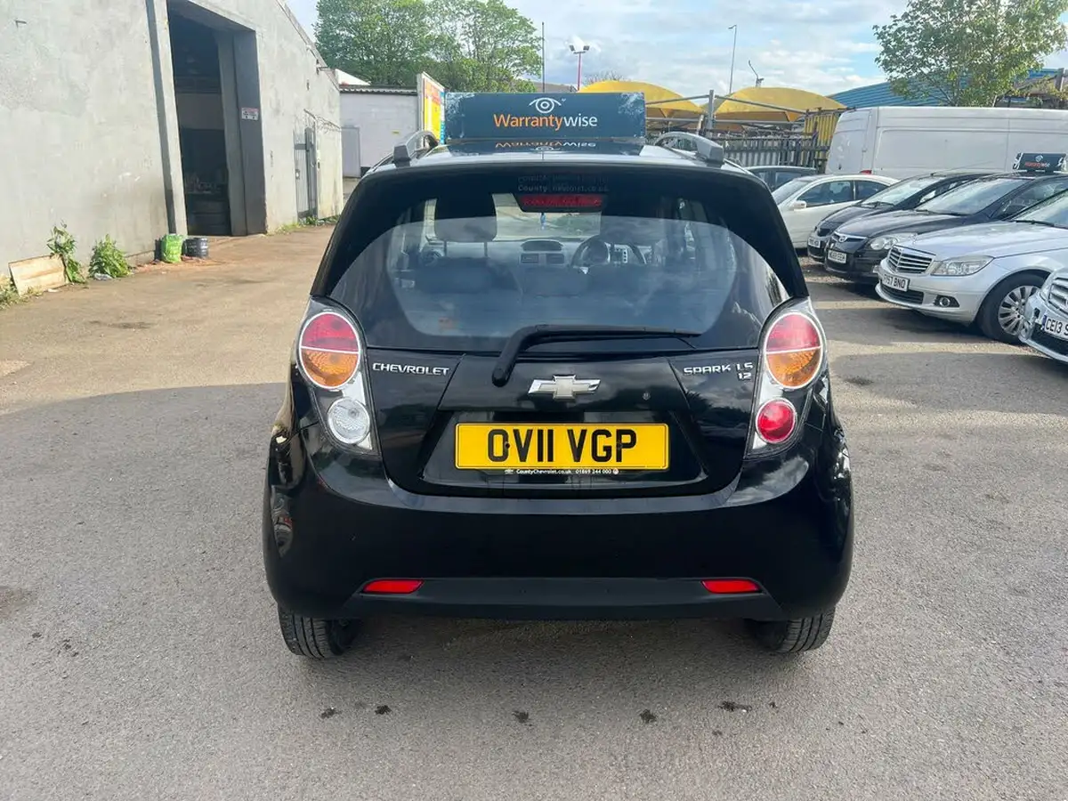 2011-chevrolet-spark-12-ls-big-7