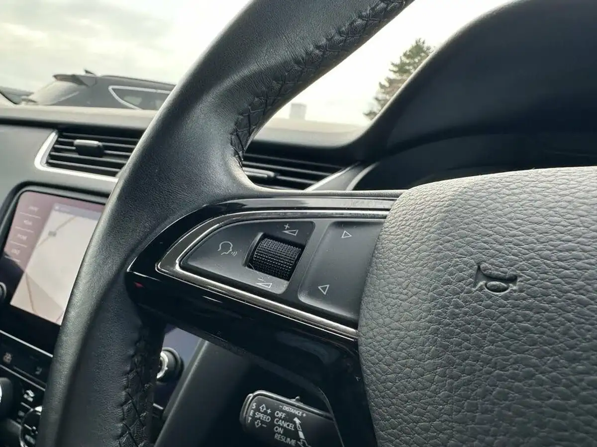 2019-skoda-octavia-15-tsi-se-technology-act-estate-big-13