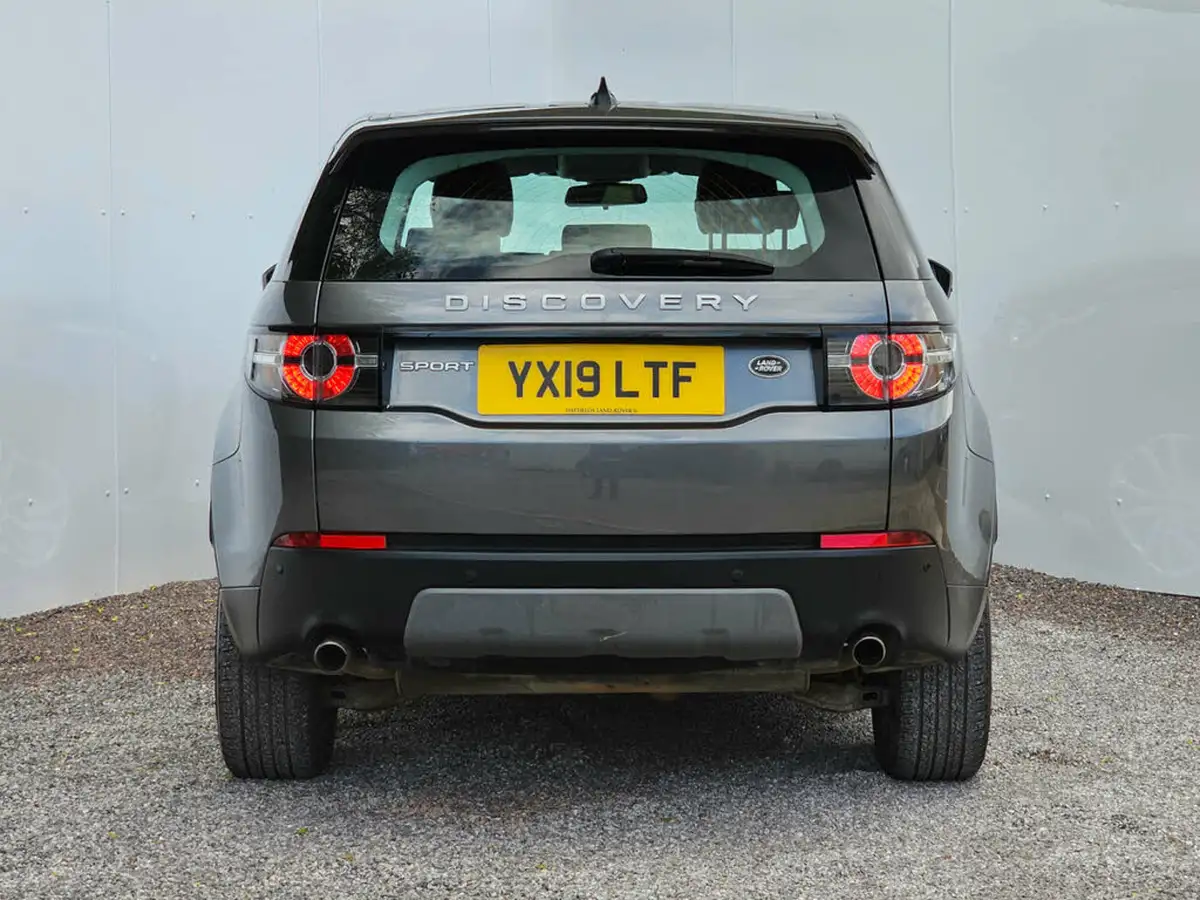 2019-land-rover-discovery-sport-20td4-se-tech-180ps-auto-big-17