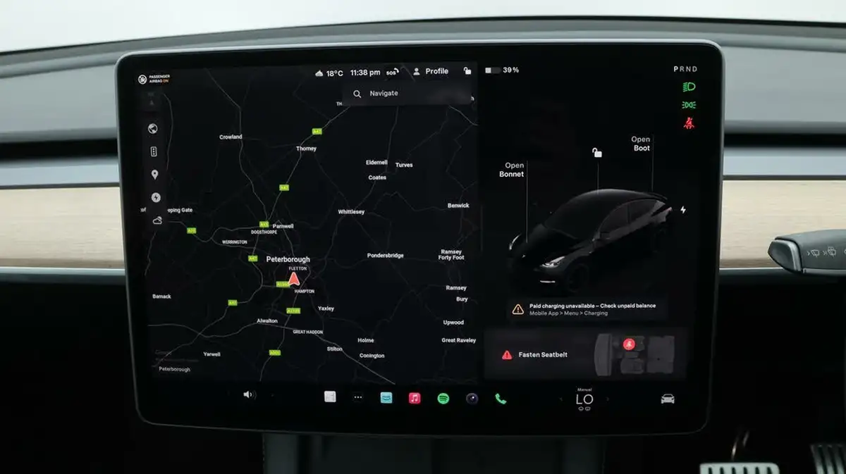 2023-tesla-model-y-e-performance-big-11