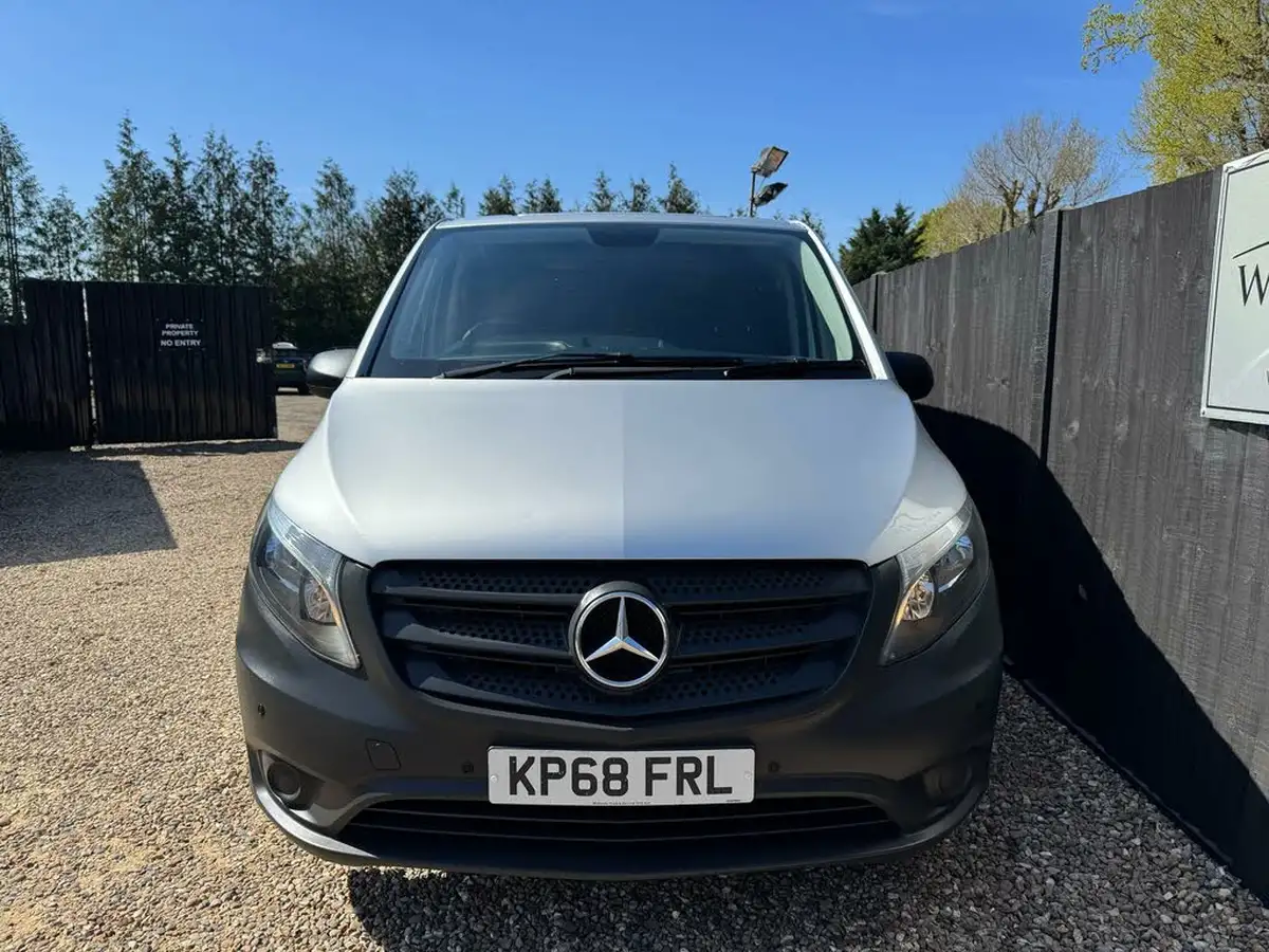 2017-mercedes-benz-vito-16cdi-111cdi-panel-long-big-7