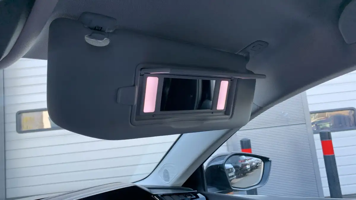 2022-peugeot-308-12-puretech-allure-premium-eat8-big-37