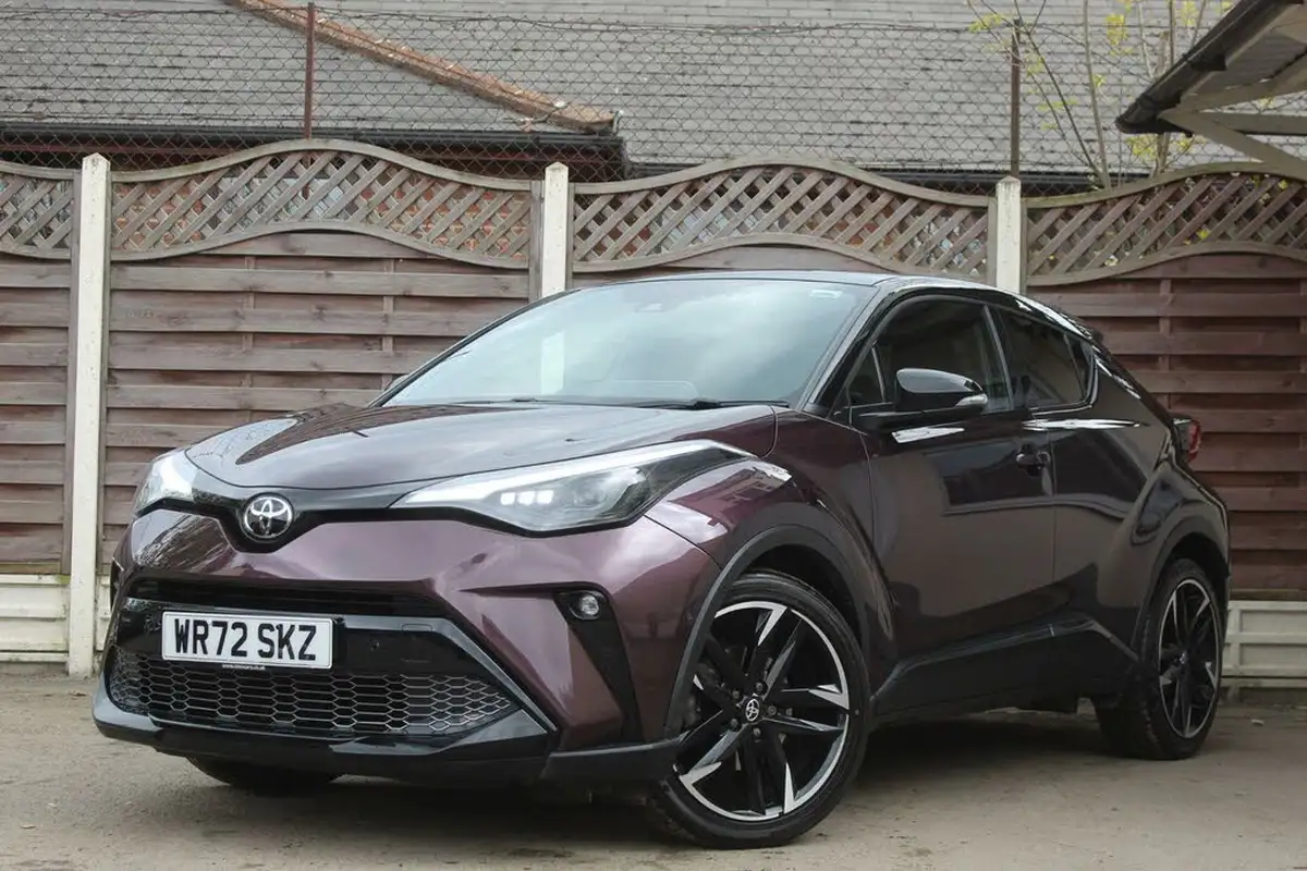 2022-toyota-c-hr-18-vvt-i-gr-sport-big-13