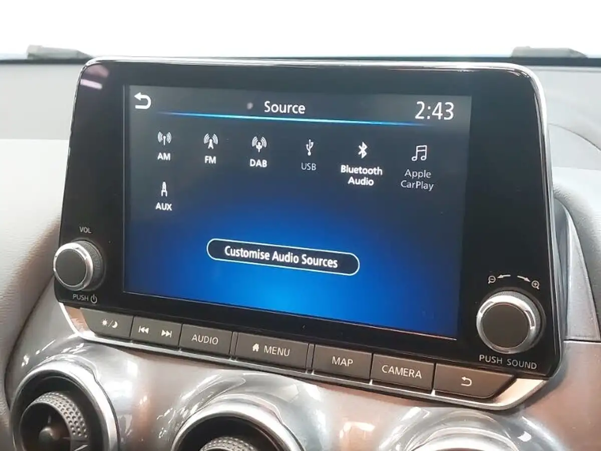 2022-nissan-juke-10-dig-t-n-connecta-big-14