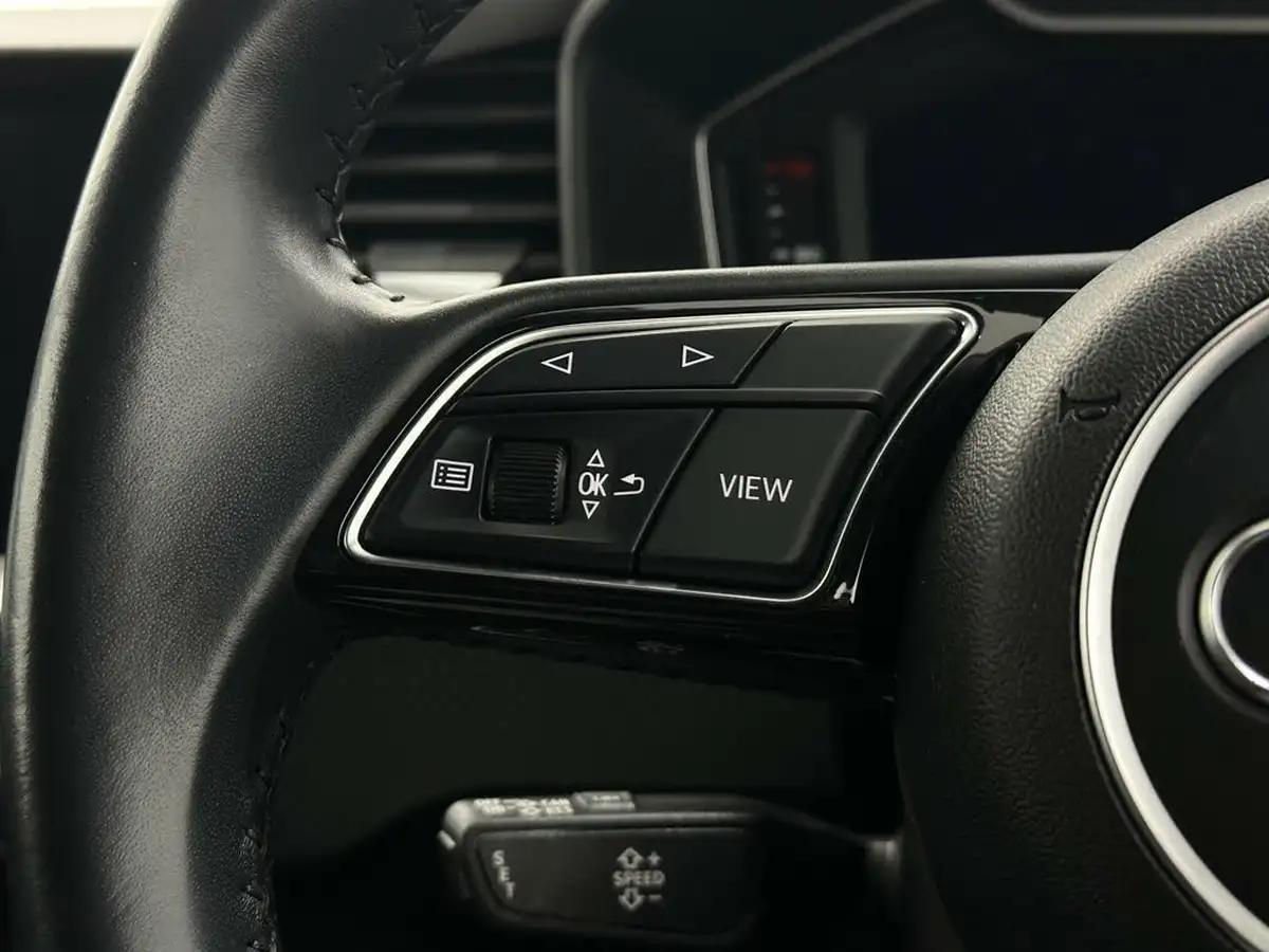 2019-audi-a1-10-30-tfsi-sport-big-13