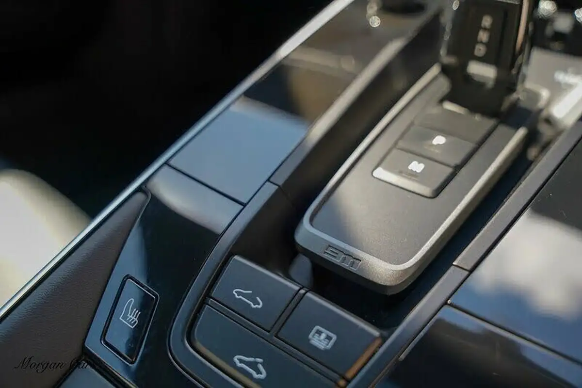 2021-porsche-911-30-carrera-coupe-big-38