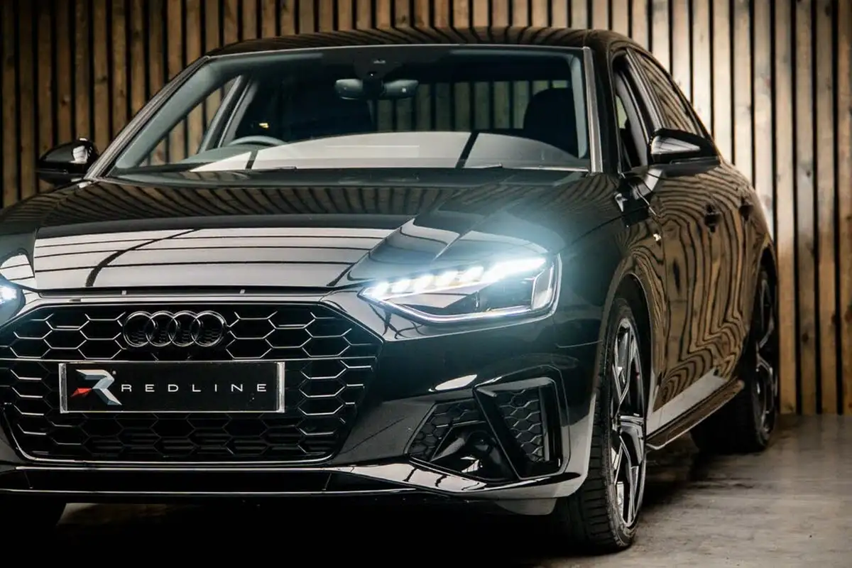 2023-audi-a4-20-35-tfsi-black-edition-big-12