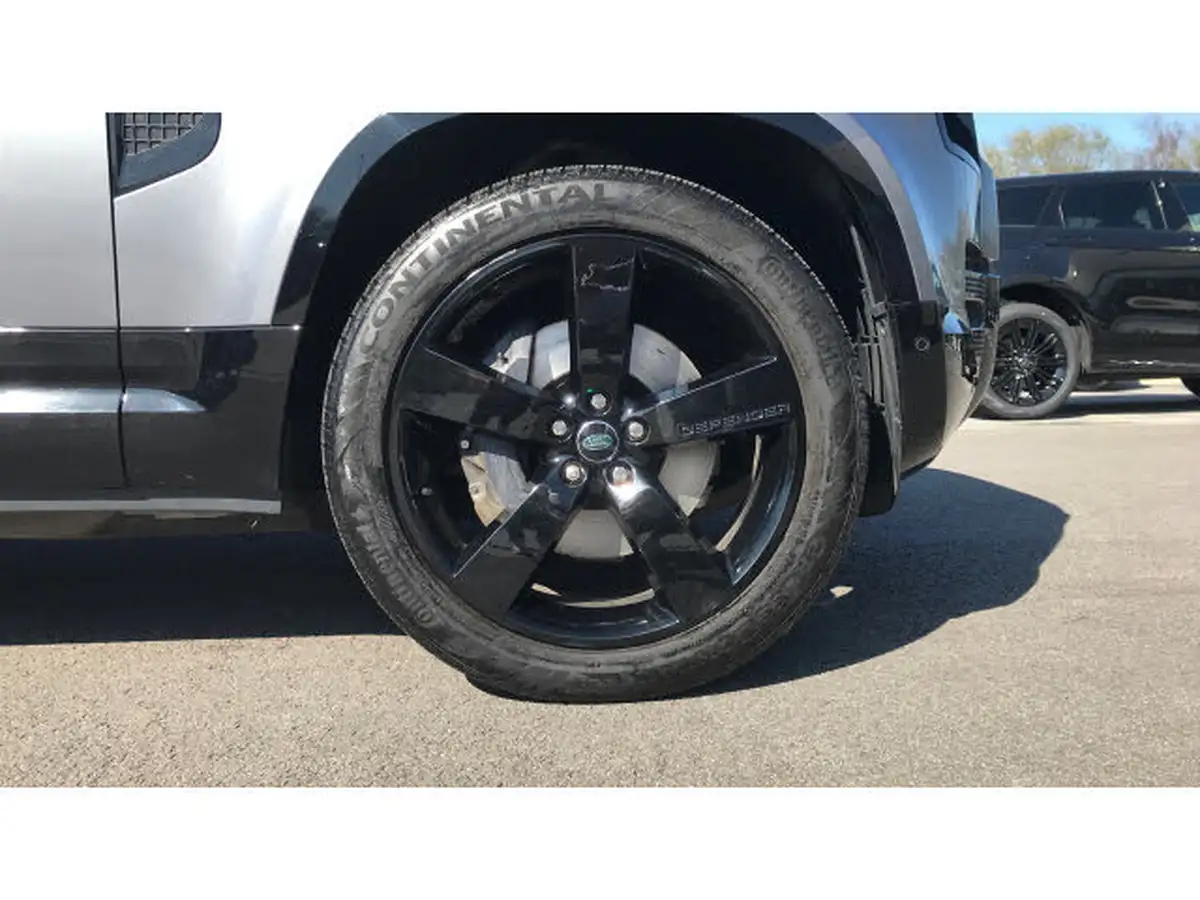 2023-land-rover-110-defender-30-d250-x-dynamic-hse-big-7