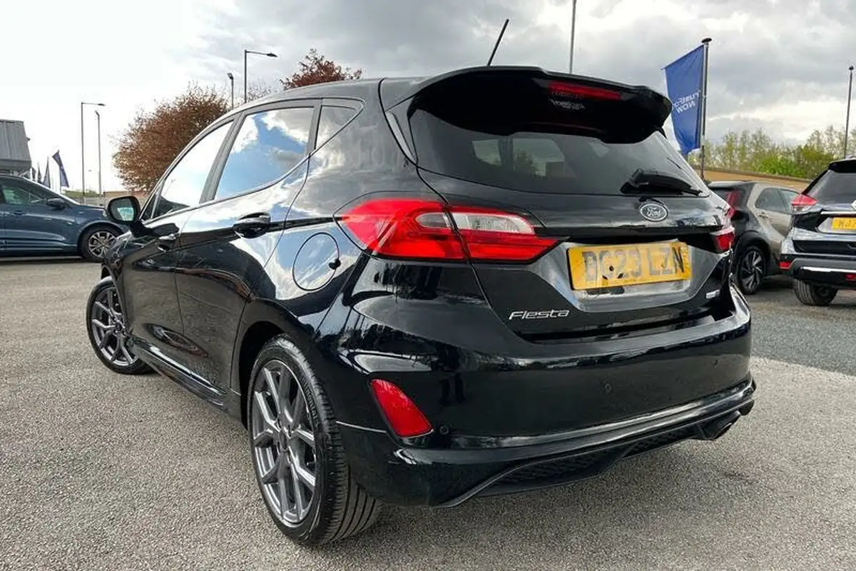 2023-ford-fiesta-big-37