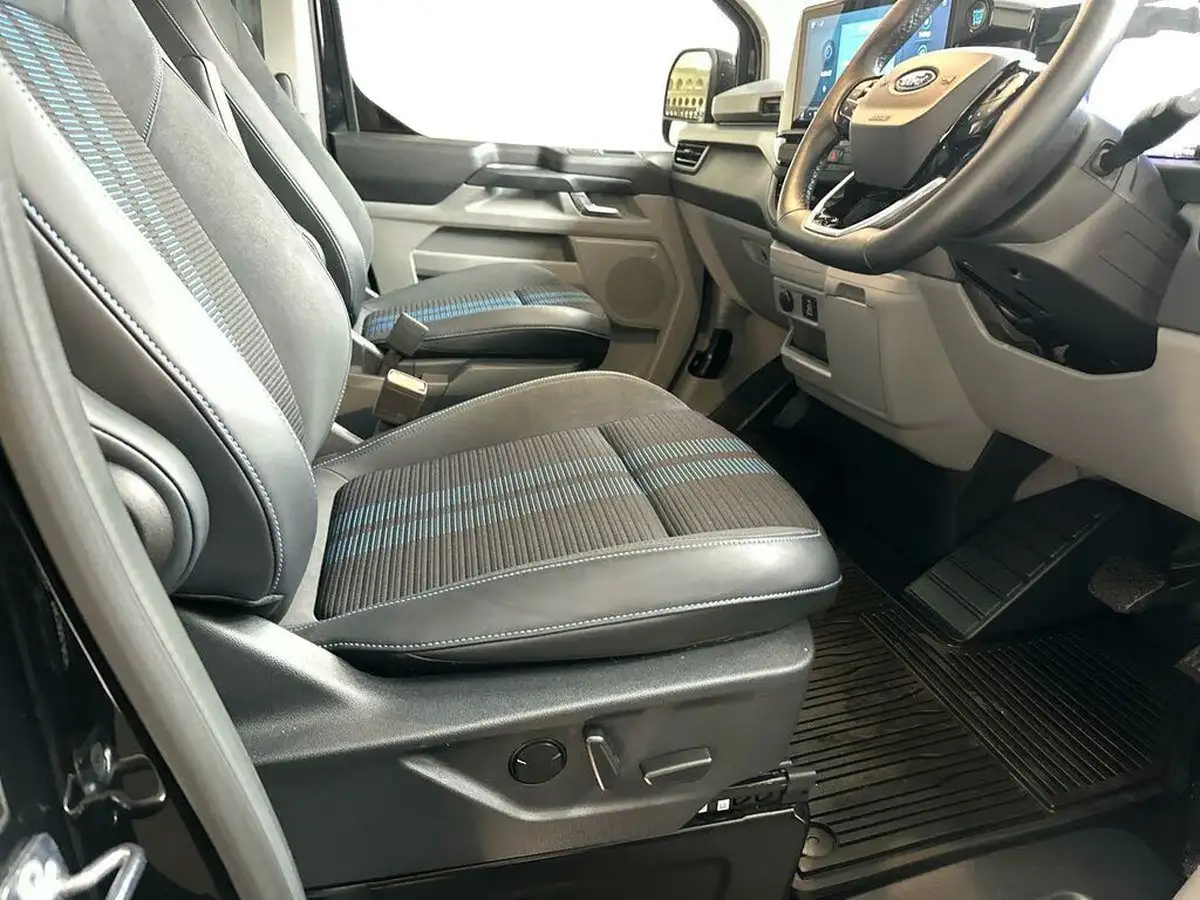 2024-ford-transit-custom-25t-320-l1h1-sport-phev-227pseu6e-panel-van-big-14