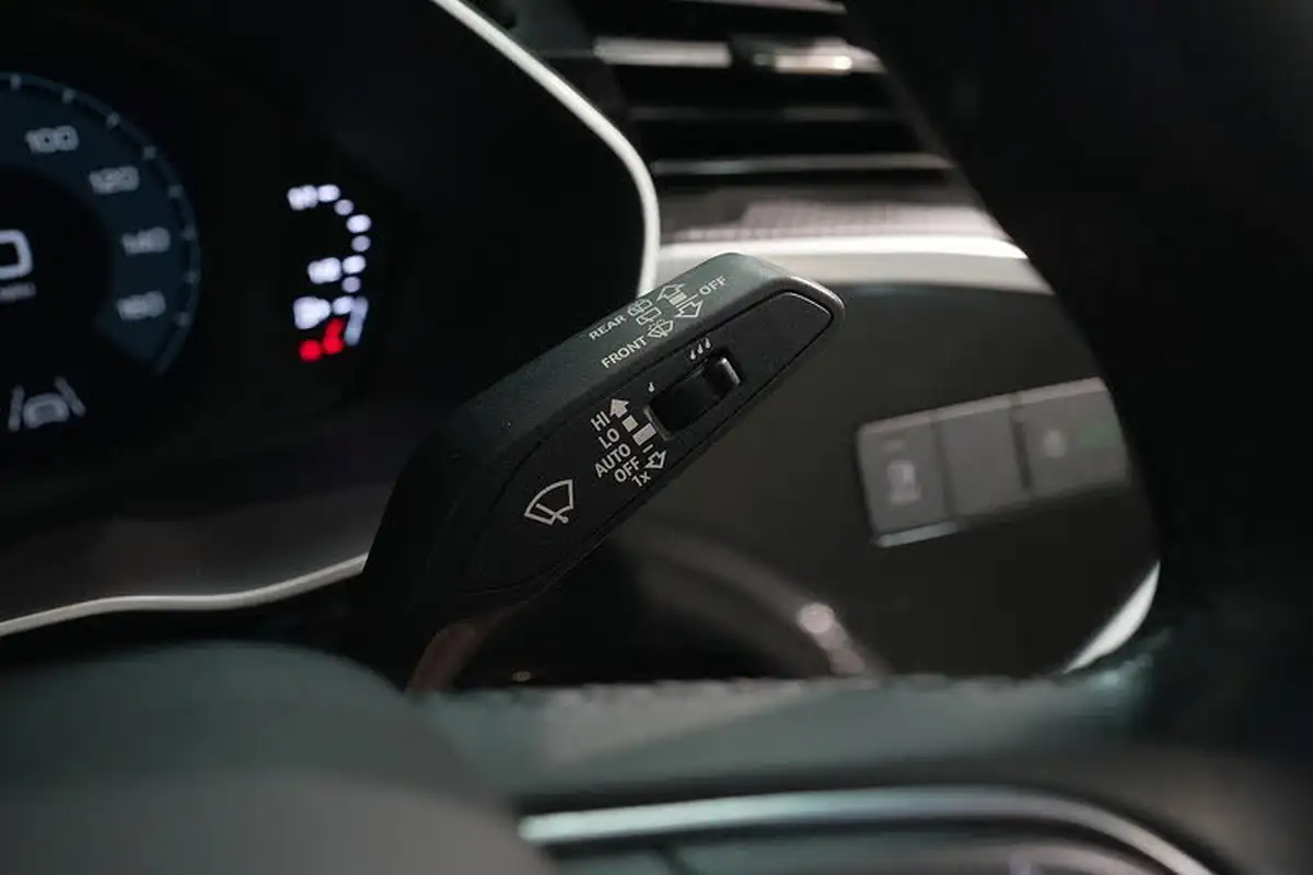 2022-audi-q3-14-45-tfsi-e-technik-big-31