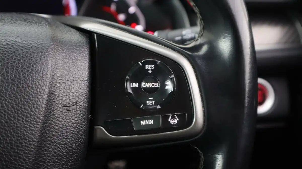 2019-honda-civic-15-vtec-turbo-sport-plus-ss-big-22