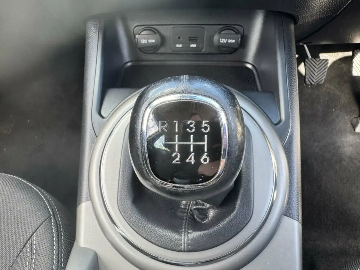 2014-kia-sportage-16-1-big-43