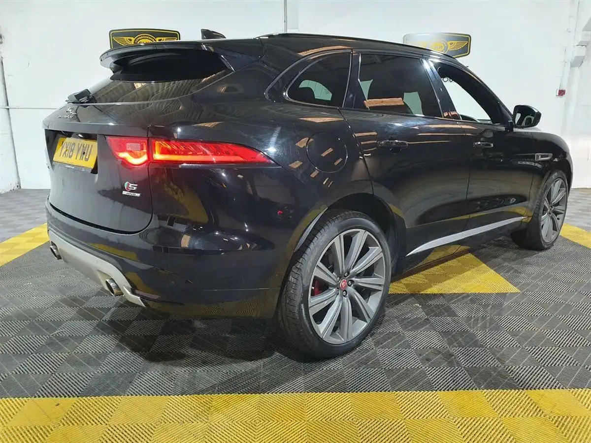 2018-jaguar-f-pace-30td-s-awd-big-10