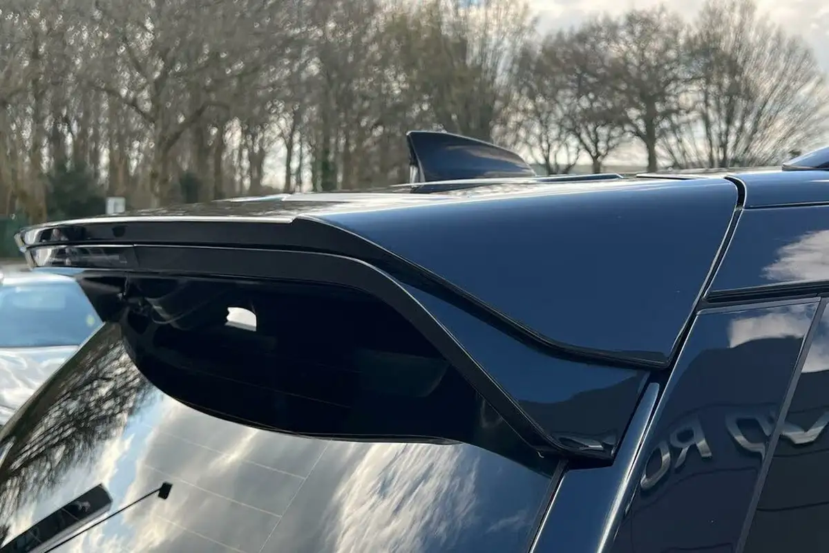 2019-land-rover-discovery-30-sd6-hse-luxury-big-20