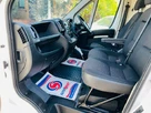 2020-peugeot-boxer-20-bluehdi-professional-335-l2h2-small-17