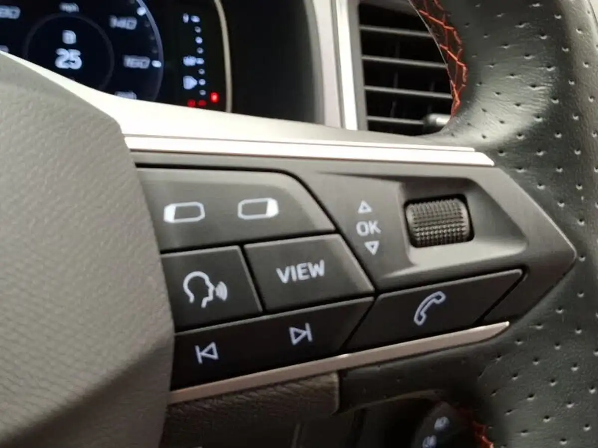2022-seat-ateca-20tdi-fr-sport-big-18