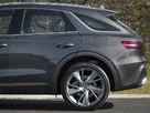 2025-genesis-gv70-22-d-luxury-line-small-10