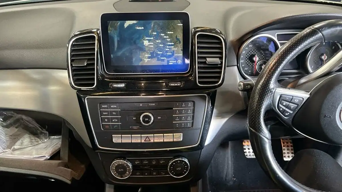 2018-mercedes-benz-gle-class-21d-gle250d-amg-line-big-12
