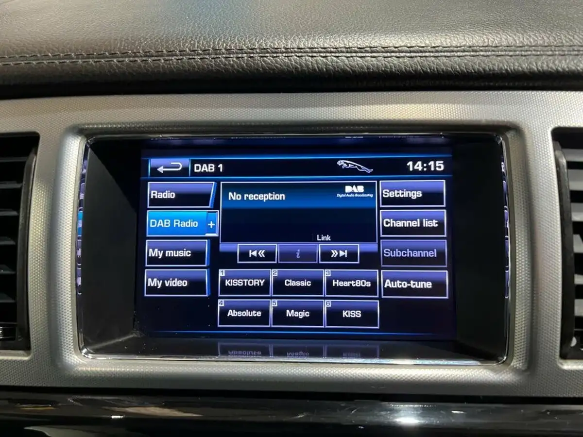 2013-jaguar-xf-22td-sport-200ps-ss-saloon-4d-auto-big-23