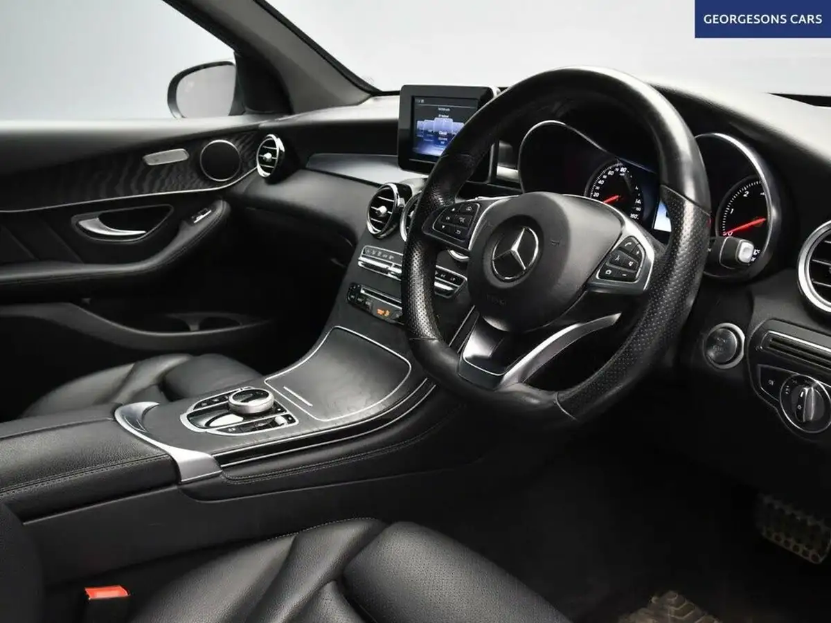 2018-mercedes-benz-glc-class-21d-glc250d-amg-line-ss-station-wagon-5d-big-16