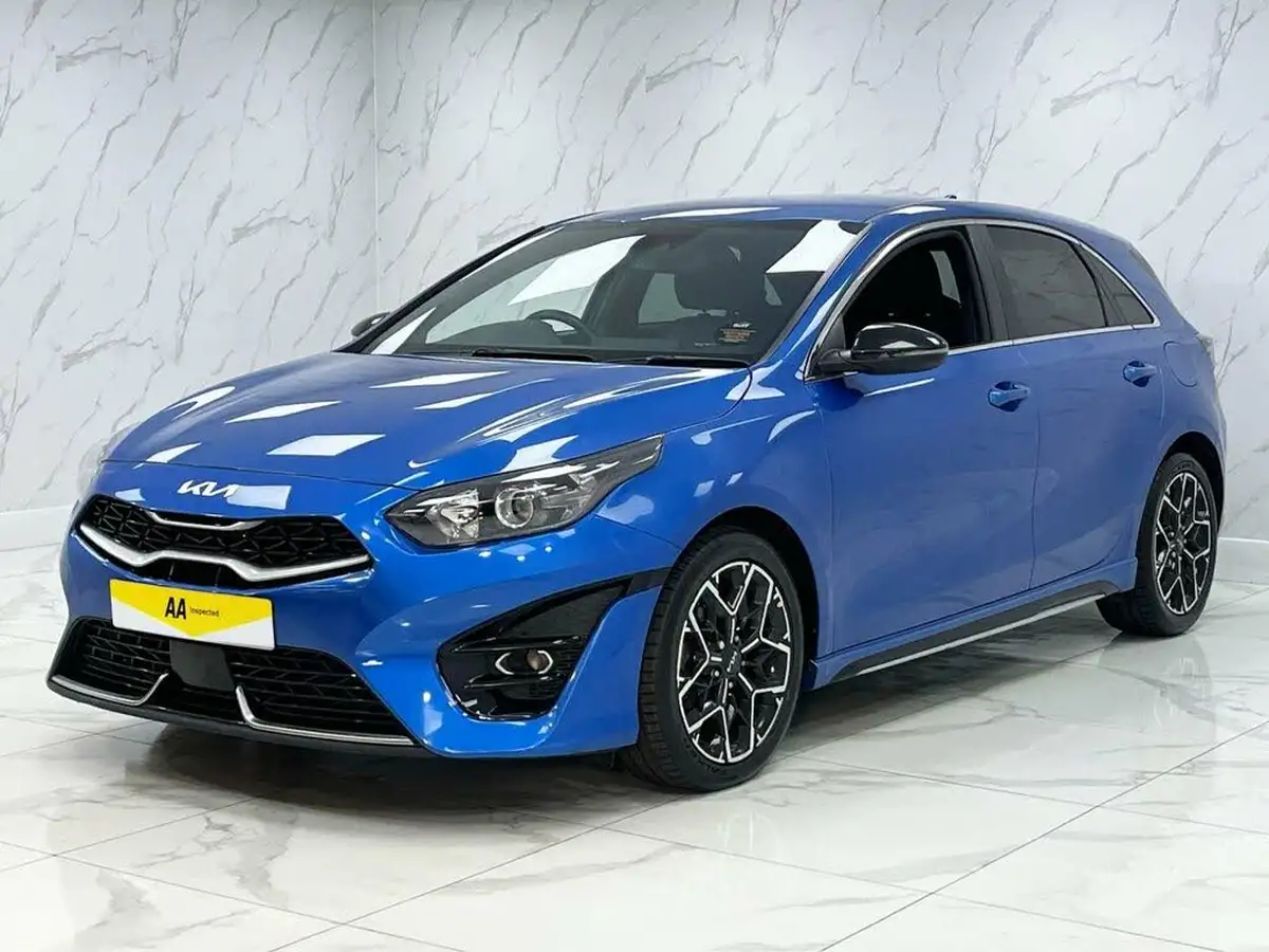 2022-kia-ceed-15-t-gdi-gt-line-big-2