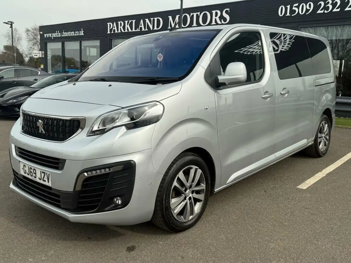 2019-peugeot-traveller-20-bluehdi-allure-20-bluehdi-150ps-standardss-big-4