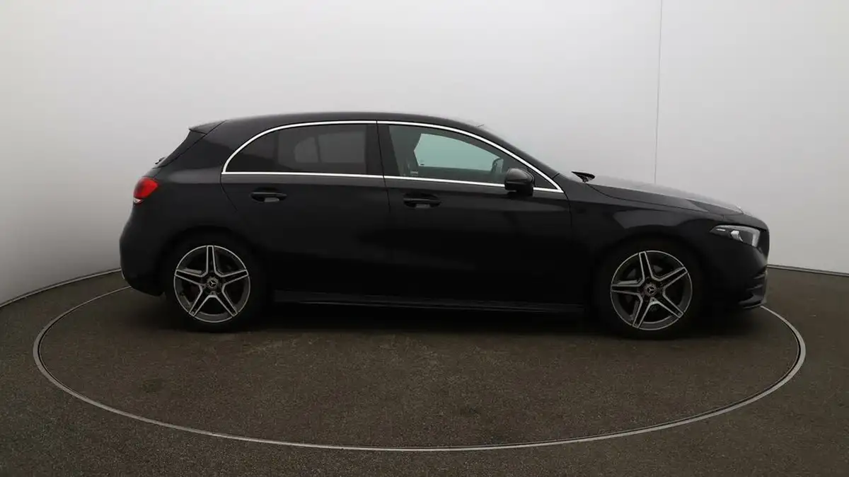 2021-mercedes-benz-a-class-15d-a180d-amg-line-hatchback-5d-7g-dct-big-40