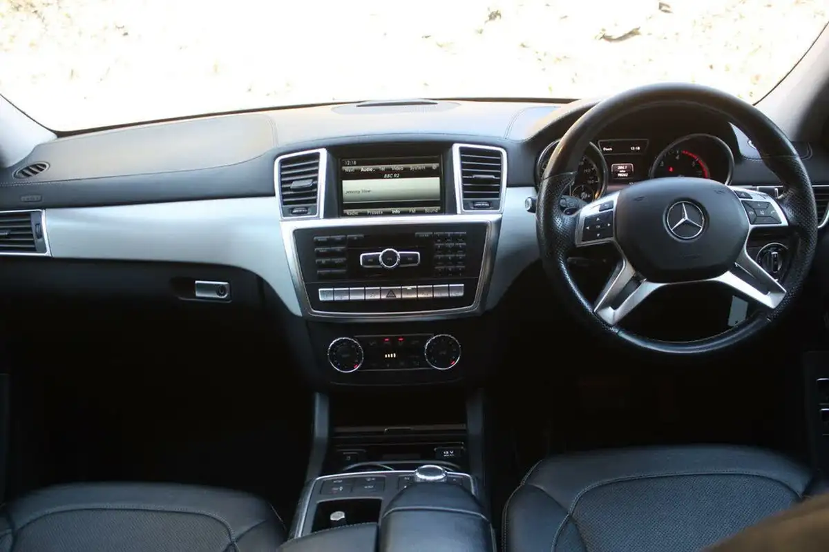 2015-mercedes-benz-gl-class-30td-gl350-amg-sport-258ps-ss-4matic-auto-big-1