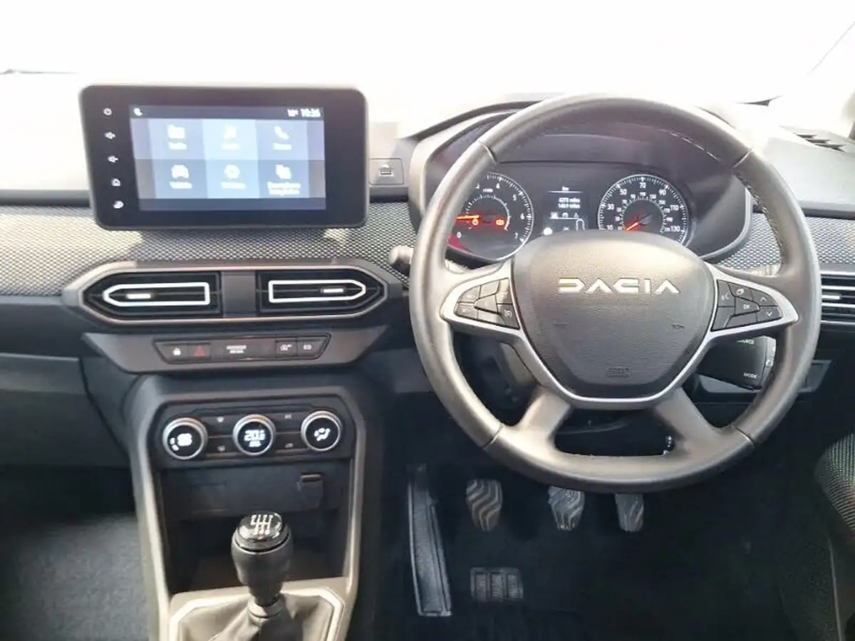 2024-dacia-jogger-10-tce-expression-big-6