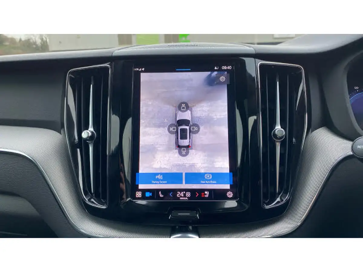 2024-volvo-xc60-20-b5-plus-big-28