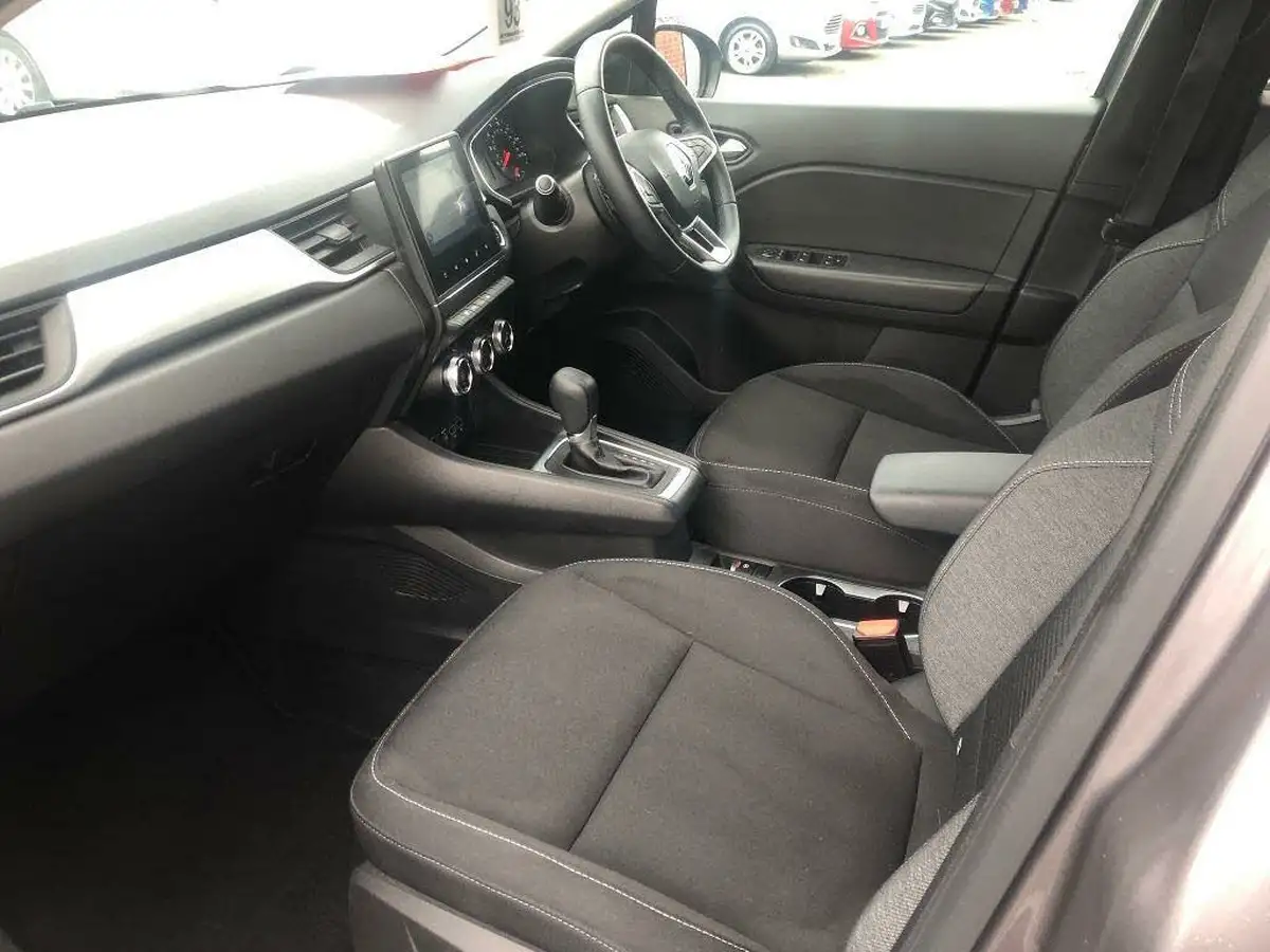 2021-renault-captur-15dci-iconic-115bhp-edc-auto-big-4